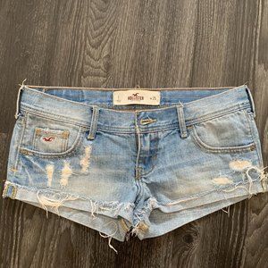 Hollister~Ripped Jean Shorts~Light Wash